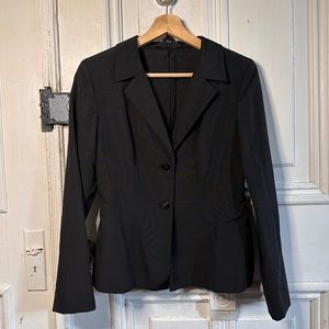 Vintage 2000s must have black cinched blazer